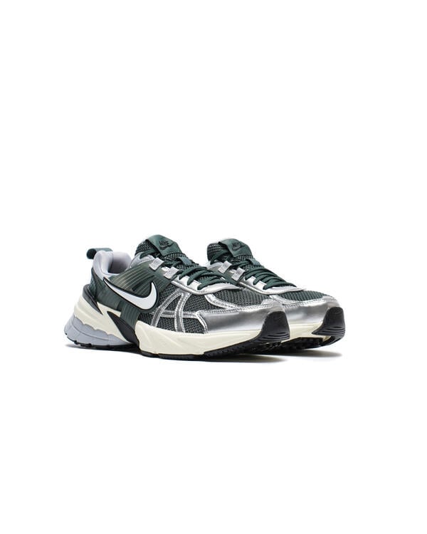 nike-v2k-run-vintage-green-